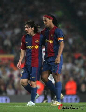 【爆款新游】海彼猩球再出爆款，勇者小队闹翻地牢 - 《胡闹地牢》产品分析